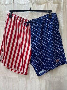 Vineyard Vines Navy & Light Blue Whale Print Swim Shorts patriotic 4th of July